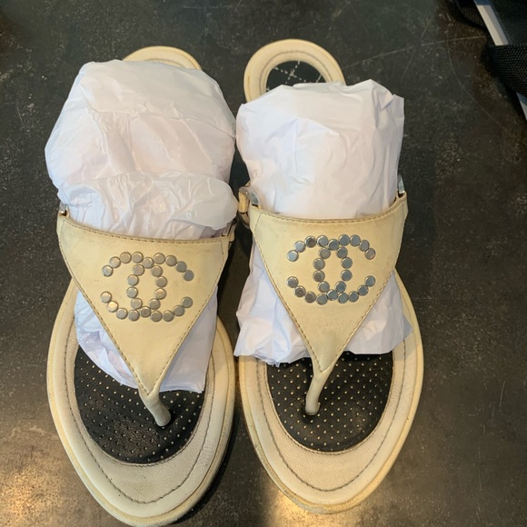 CHANEL Shoes Chanel Size 38 8 Womens Flip Flop Sandals Cream Poshmark